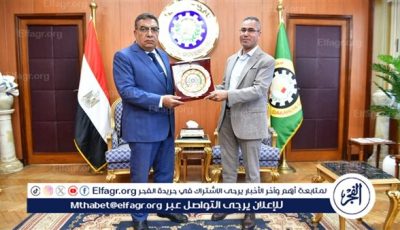 محافظ الدقهلية يكرّم وكيل الري المنتقل ويثمن جهوده