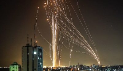 إسرائيل تعلن رصد هجوم صاروخي جديد من إيران وتطالب المدنيين بالبقاء في الملاجئ