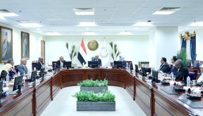 اجراء دراسة بحثية لتوعية الطلاب بالمتغيرات السياسية الدولية وتنمية الانتماء الوطني