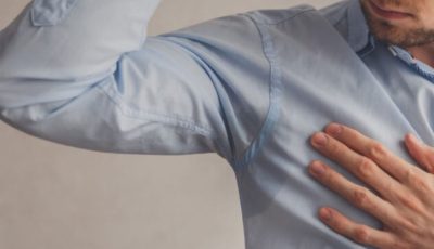 وداعًا لرائحة العرق: مكون منزلي بسيط يقضي عليها تمامًا في الصيف!