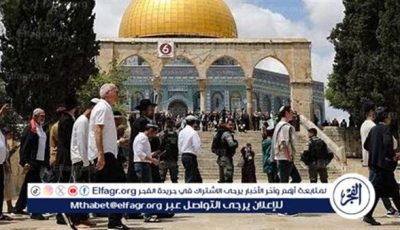 عشرات المستوطنين يقتحمون المسجد الأقصى وسط حراسة شرطة الاحتلال