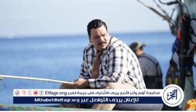 مصطفى غريب يتصدر التريند بعد لقطة مفاجئة مع هشام ماجد وخالد دياب: “استنوا حاجة حلوة”!