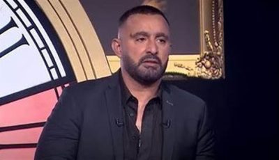 أحمد السقا يثير الجدل برسالة جديدة بعد انفصاله عن مها الصغير: استحمل مني باقي الفيلم
