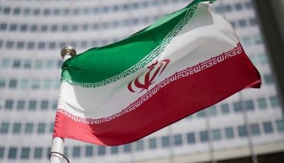 ألمانيا توكد نقل موظفي سفارتها في طهران مؤقتًا إلى الخارج