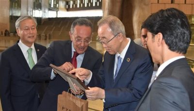الأمين العام الأسبق لمنظمة الأمم المتحدة يزور المتحف المصري الكبير
