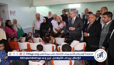 محافظ بني سويف يشارك المواطنين فرحة عيد الأضحى بالصلاة والزيارات الإنسانية