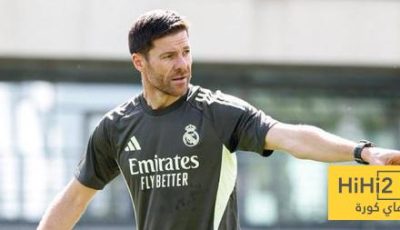 فيديو.. تشابي يشارك في تدريبات الفريق