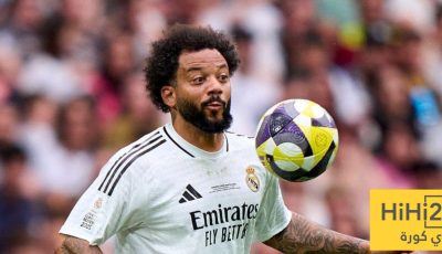 صورة : مارسيلو يبني اللاعب المثالي