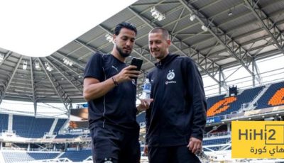 فريق بروسيا يصل ملعب المباراة قبل مواجهة صن داونز